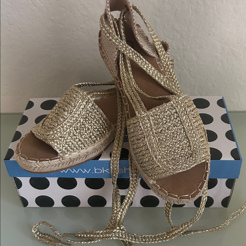 Bakers Gold Wrap Flat Sandals | Linen Look | Elegant | NWT | Size 6